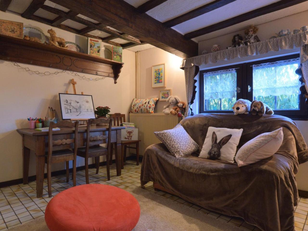 Cozy Cottage In Malmedy With Large Garden Bagian luar foto
